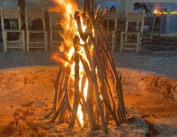 Agafay Desert – Quad Camel and Dinner show